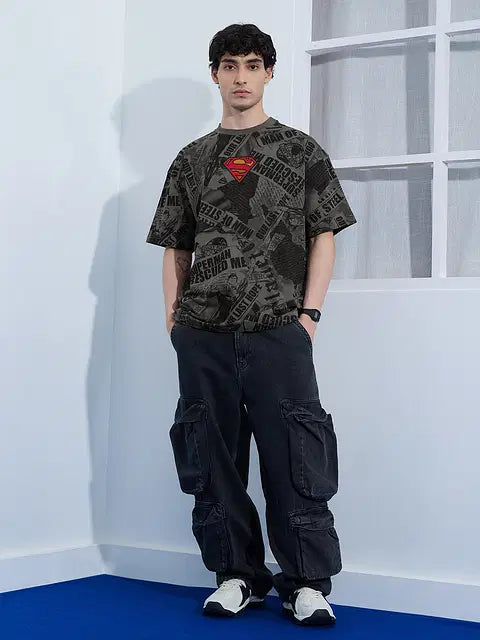 Superman In The News Oversized T-Shirts