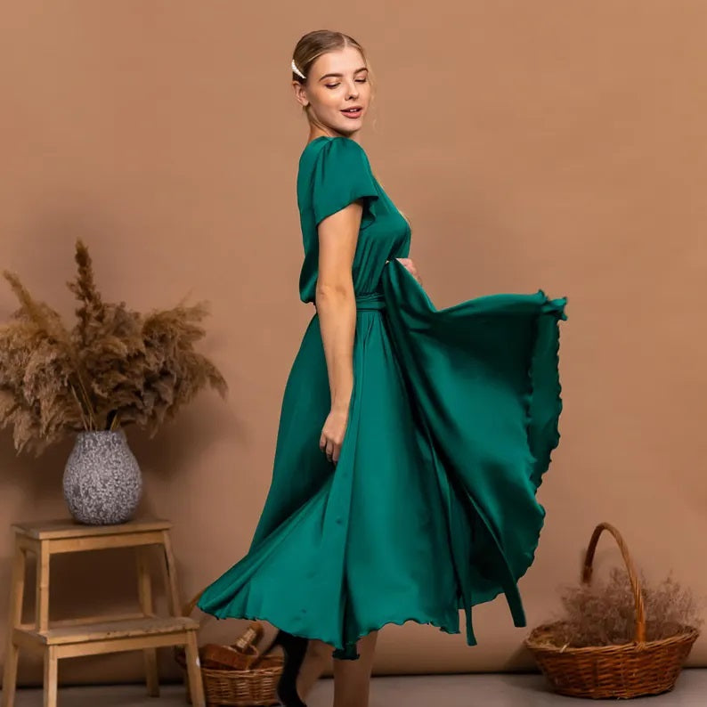 Elegant Emerald Green Satin Convertible Wrap Gown for Women – Multi-Style Formal Dress