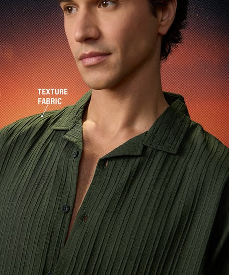 Solids Forest Green Men Textured Shirts