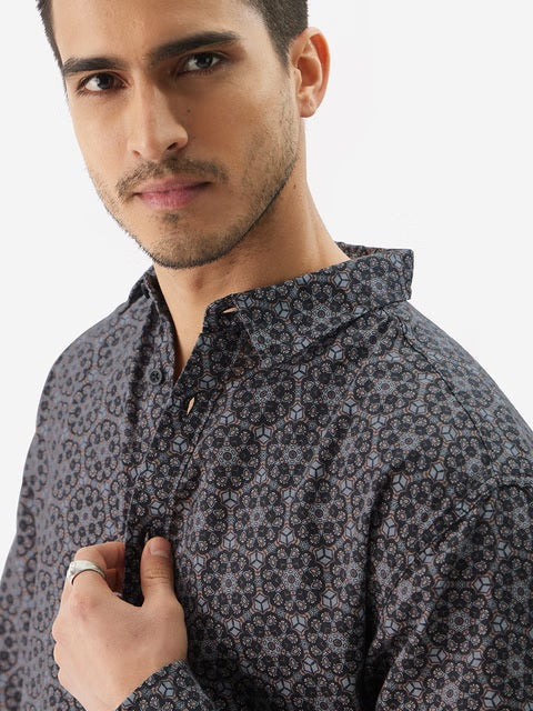 Hortensia Men Relaxed Shirts