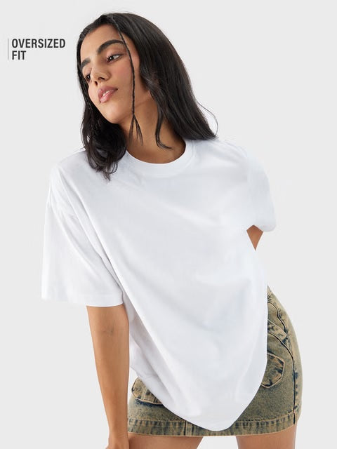 Solids Classic White Women Oversized T-Shirts