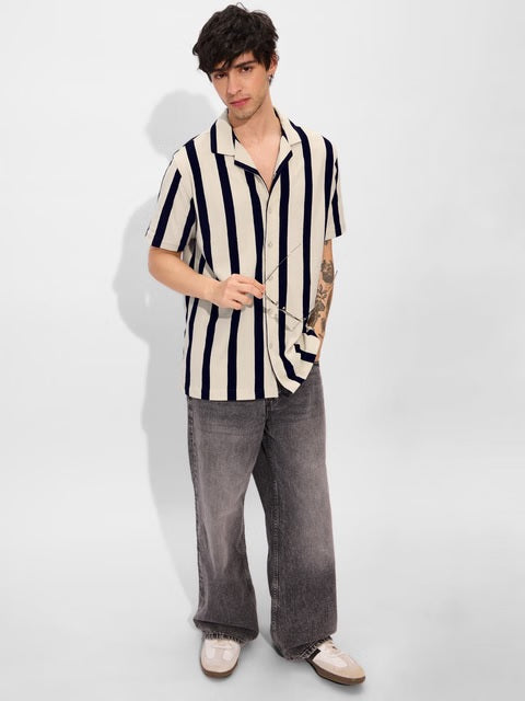 Striped Eclipse Men Textured Shirts