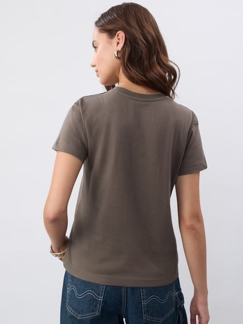 Tom & Jerry Hanging Jerry Women T-Shirts