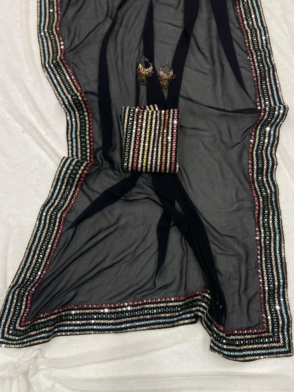 Beautifull Smooth Georgette Black Saree With Blouse For Women's