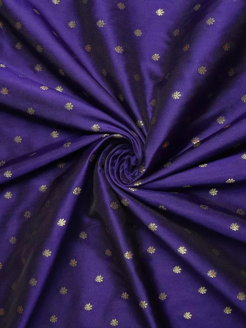 Beautiful Pure Soft Banarasi Lichi Silk Sari With Unstitched Blouse