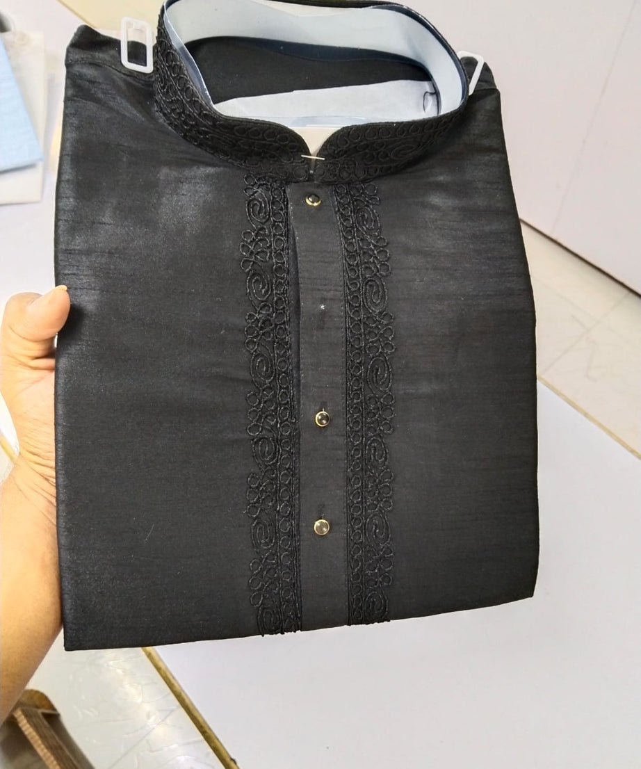 Cotton With Embroidery Work Kurta Set For Men's