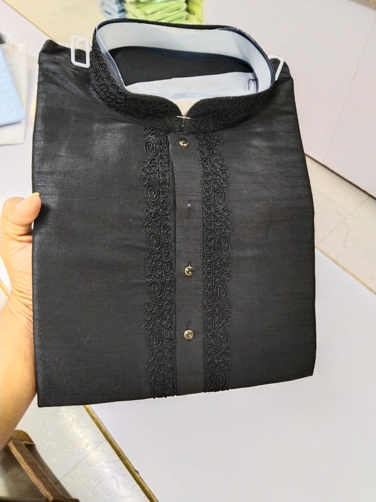 Cotton With Embroidery Work Kurta Set For Men's