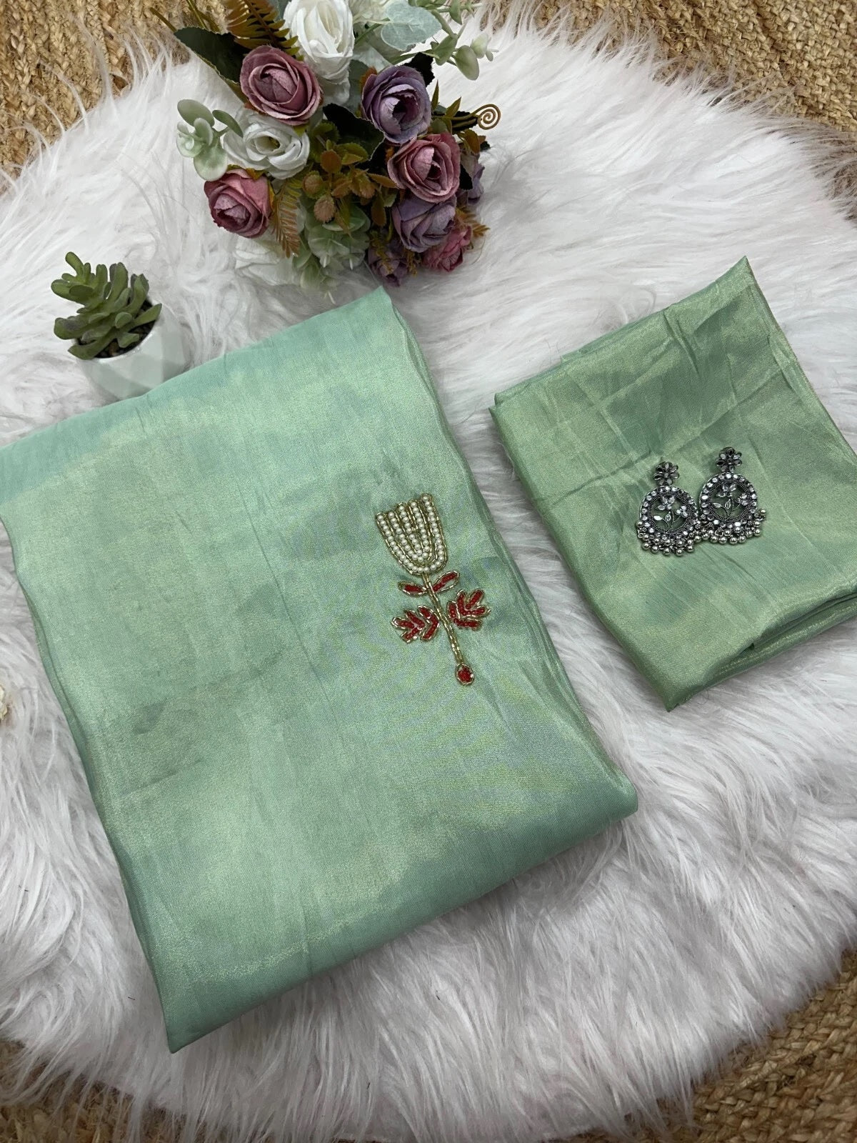 Soft Tissu Silk Beautiful Ethnic Saree, Wedding Wear Sari With Blouse