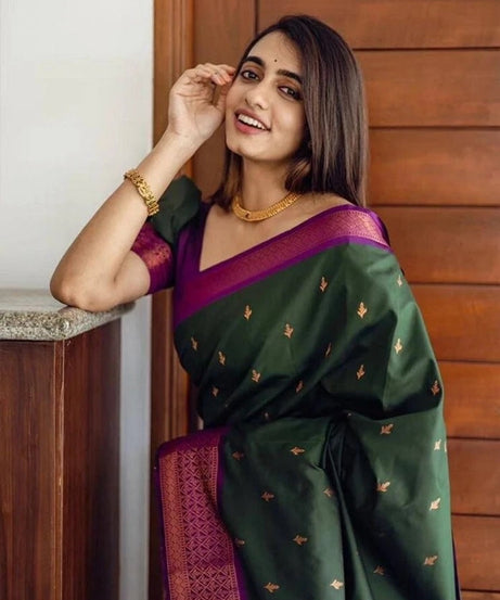 Banarasi Soft Silk Wedding Saree With Jacquard Border Blouse fancy Saree11-KT