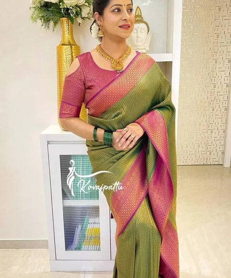 Soft Lichi Silk & Jacquard Work Saree With Blouse