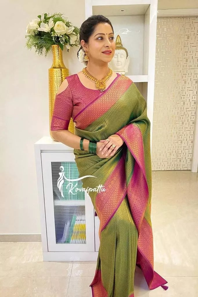 Soft Lichi Silk & Jacquard Work Saree With Blouse