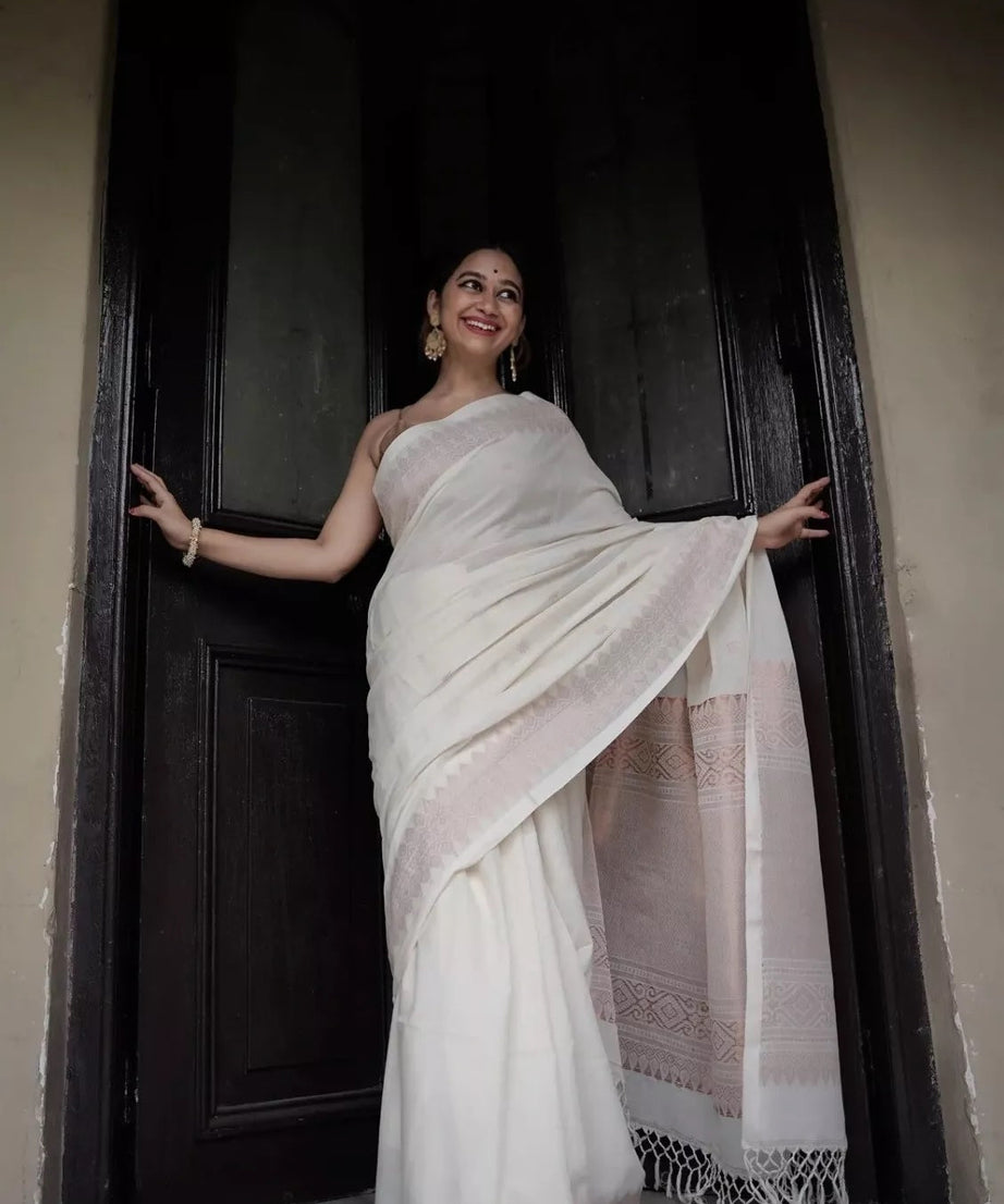 Women's Classic Indian Banarasi Soft Silk Saree With Blouse