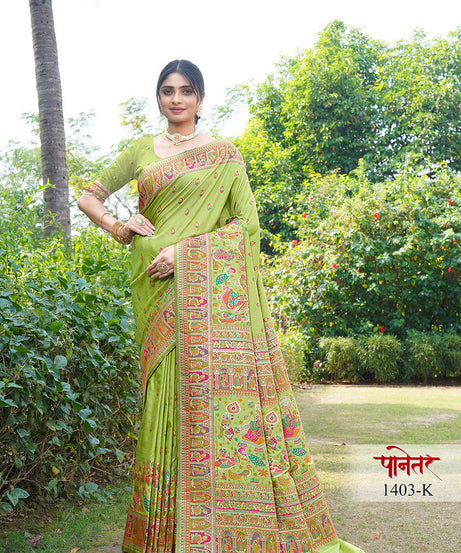 Women's Soft Pure Silk Beautifull Traditional Wear Sari With Blouse