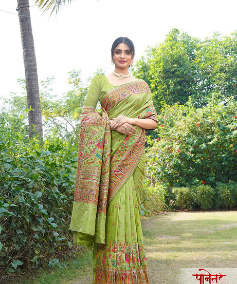 Women's Soft Pure Silk Beautifull Traditional Wear Sari With Blouse
