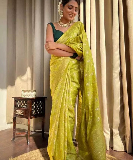 Women's Designer Banarasi Soft Silk Sari With Blouse