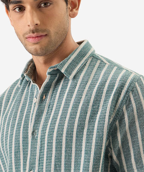 Stripes Green Men Textured Shirts