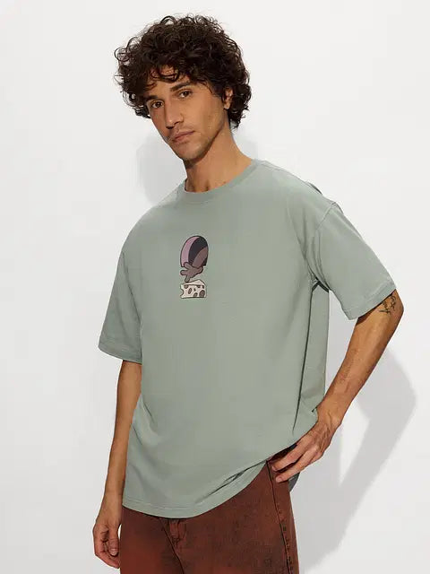 Tom & Jerry: Munching Mischief Oversized T-Shirts