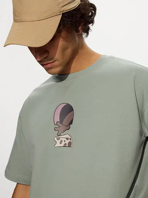 Tom & Jerry: Munching Mischief Oversized T-Shirts