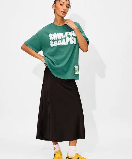 Escapes Women Oversized T-Shirts