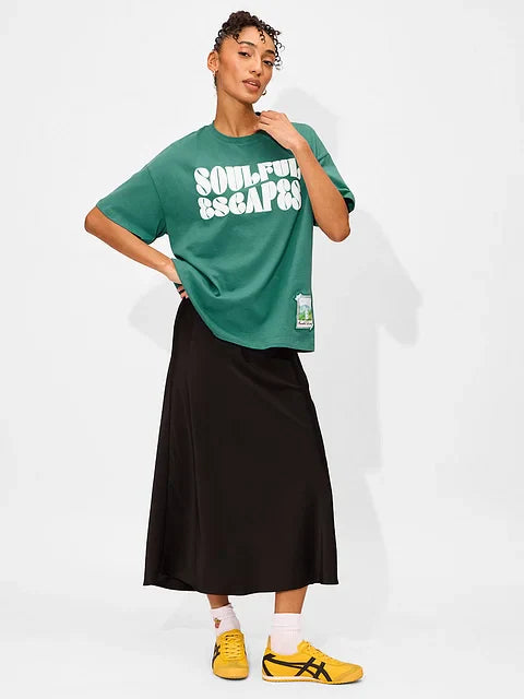 Escapes Women Oversized T-Shirts