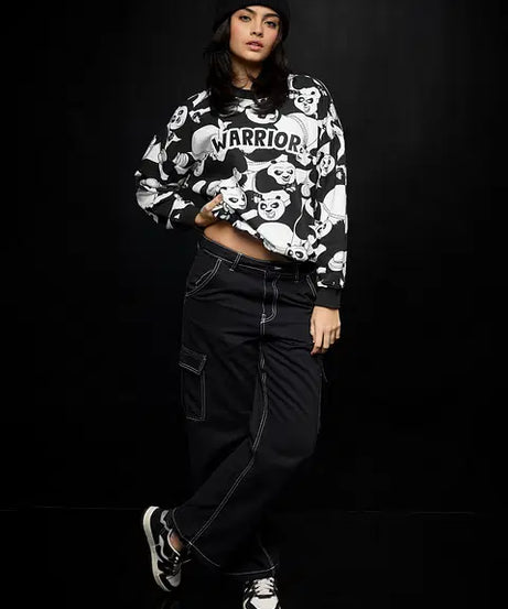 Warrior Women Oversized Sweatshirts