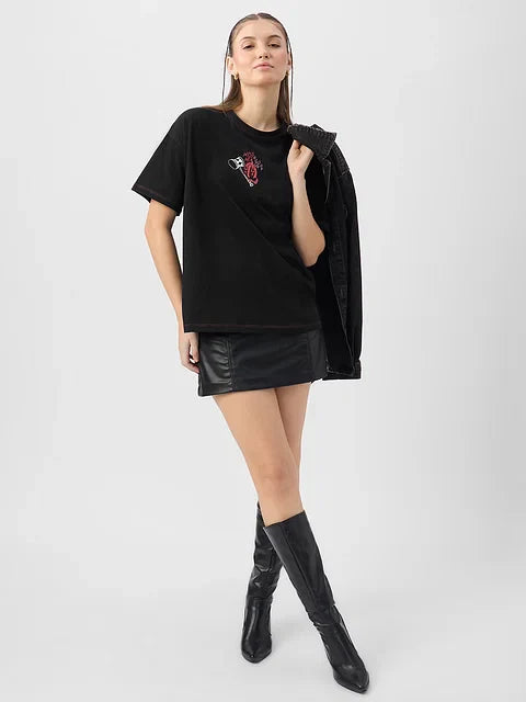 Harley Quinn Queen Of Mischief Women Oversized T-Shirts