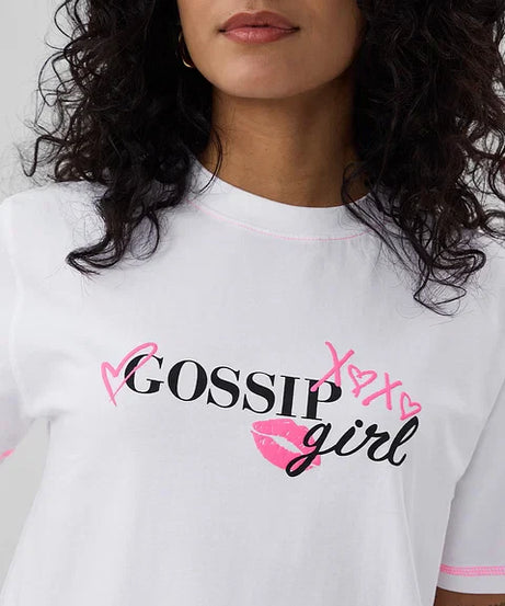 Gossip Girl XOXO Women Relaxed Fit T-Shirts