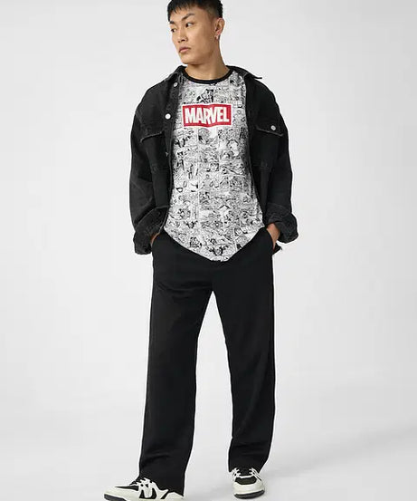 Marvel: Comic Strip T-Shirts