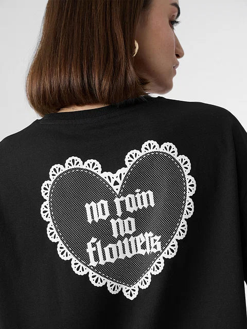 No Rain No Flowers Women Oversized T-Shirts