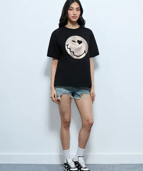 Smiley Glitter Getter Women Oversized T-Shirts