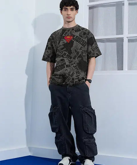 Superman In The News Oversized T-Shirts
