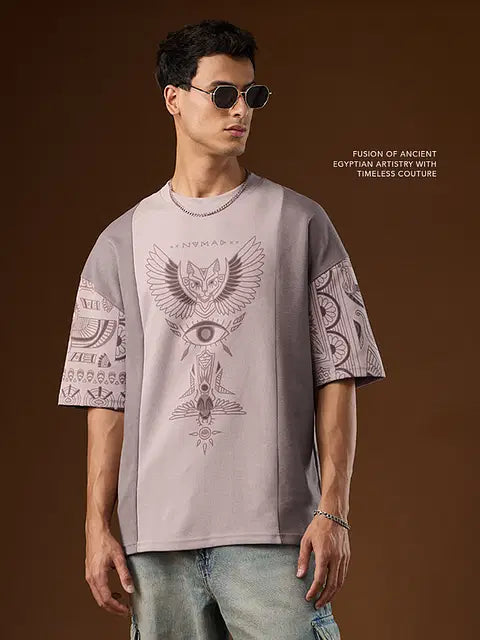 Nomad: Eye of Horus Super Oversized T-Shirts
