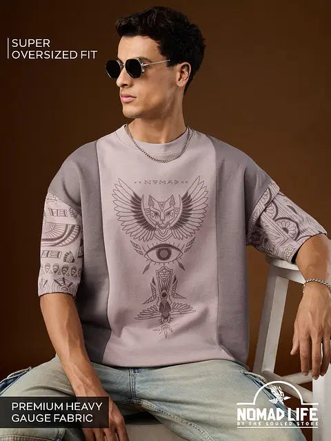 Nomad: Eye of Horus Super Oversized T-Shirts