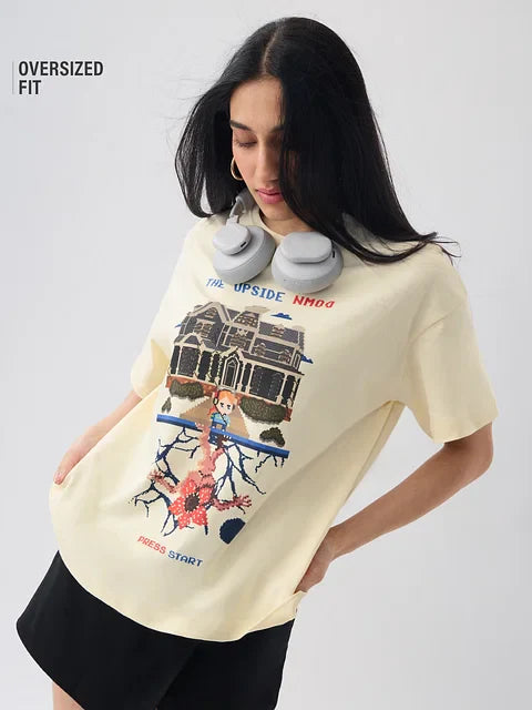 Stranger Things Pixel Women Oversized T-Shirts