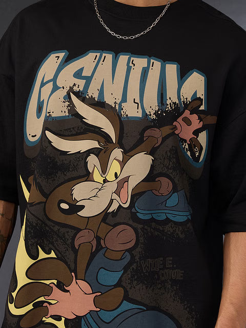 Looney Tunes Skating Coyote Super Oversized T-Shirts