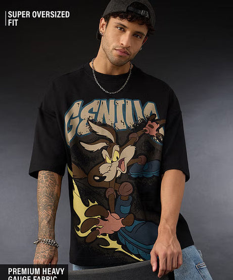 Looney Tunes Skating Coyote Super Oversized T-Shirts