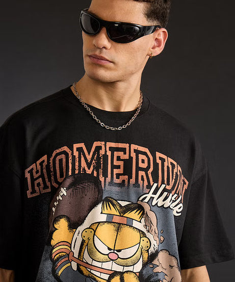 Garfield Homerun Oversized T-Shirts