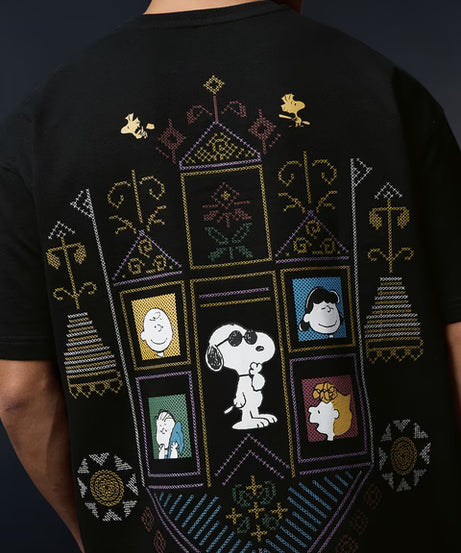 Peanuts Snoopy In India Oversized T-Shirts