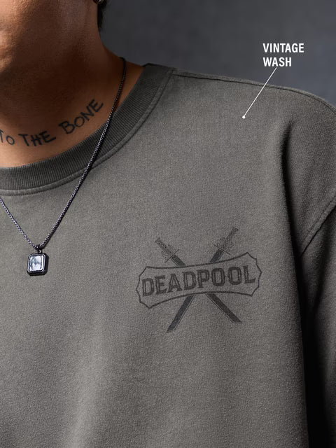 Deadpool Miss Me? Oversized T-Shirts