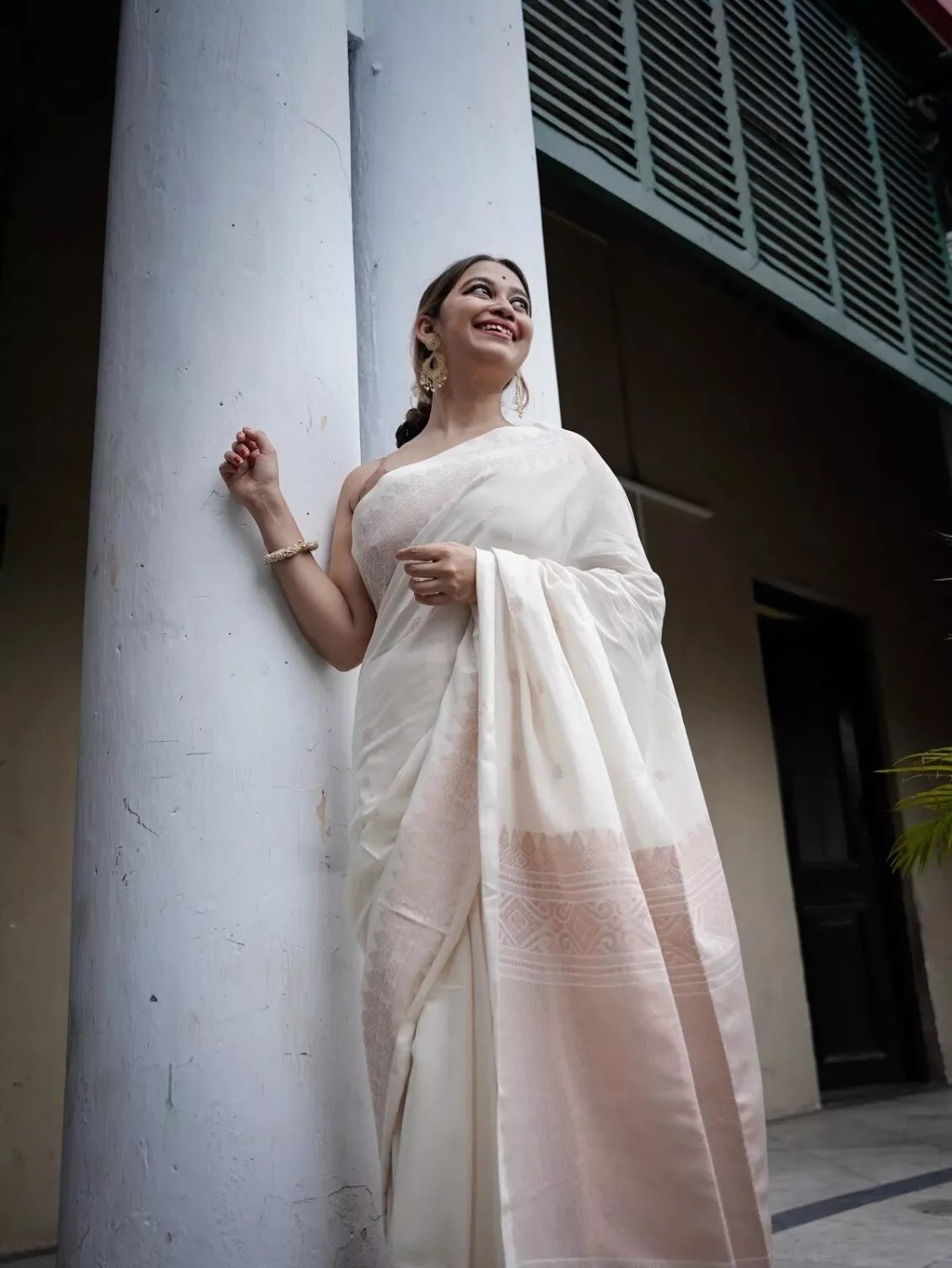 Women's Classic Indian Banarasi Soft Silk Saree With Blouse