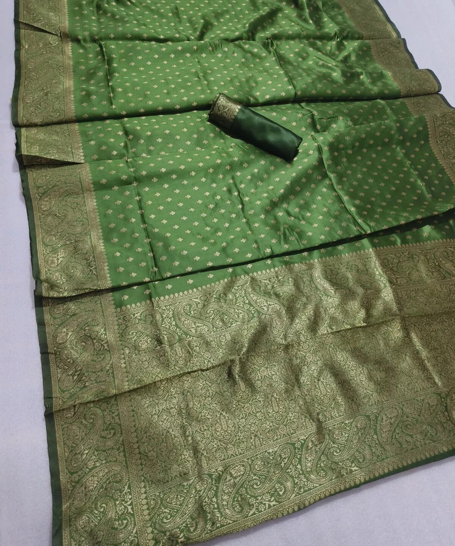 Pure Banarasi Silk Saree with Rich Pallu and Blouse Piece