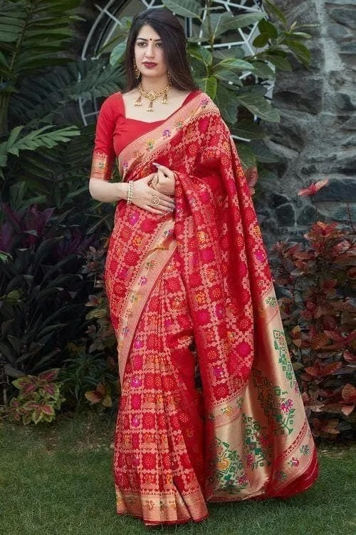 Festive Banarasi Silk Saree with Contrasting Border and Pallu Sari & Blouse