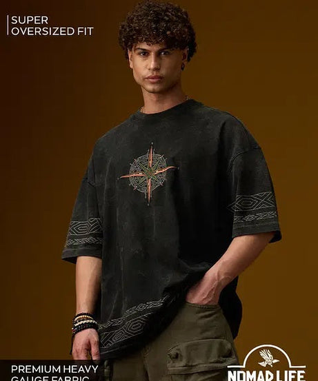 Nomad Compass Super Oversized T-Shirts