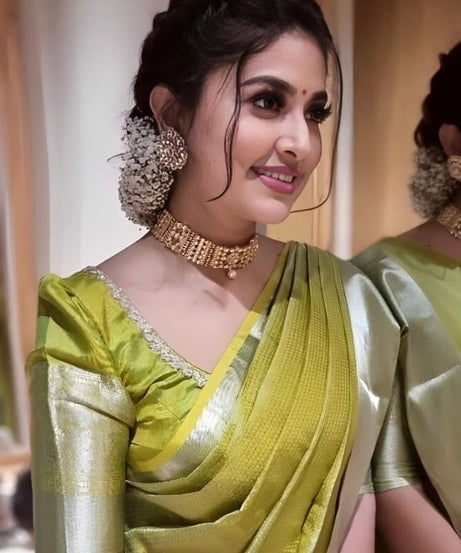 Traditional Beautifull Banarasi Soft Silk Saree With Blouse