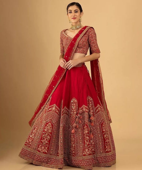 Special Beautiful Style Georgette Lehenga Blouse Dupatta