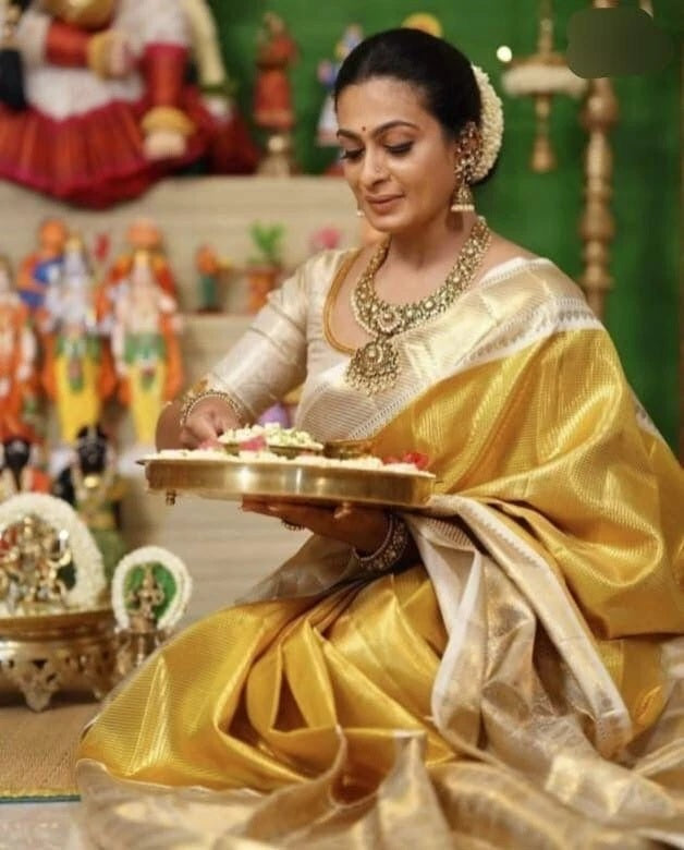 Yellow Beautifull Soft Tissue Silk Saree With Blouse