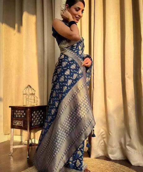 Women's Designer Banarasi Soft Silk Sari With Blouse