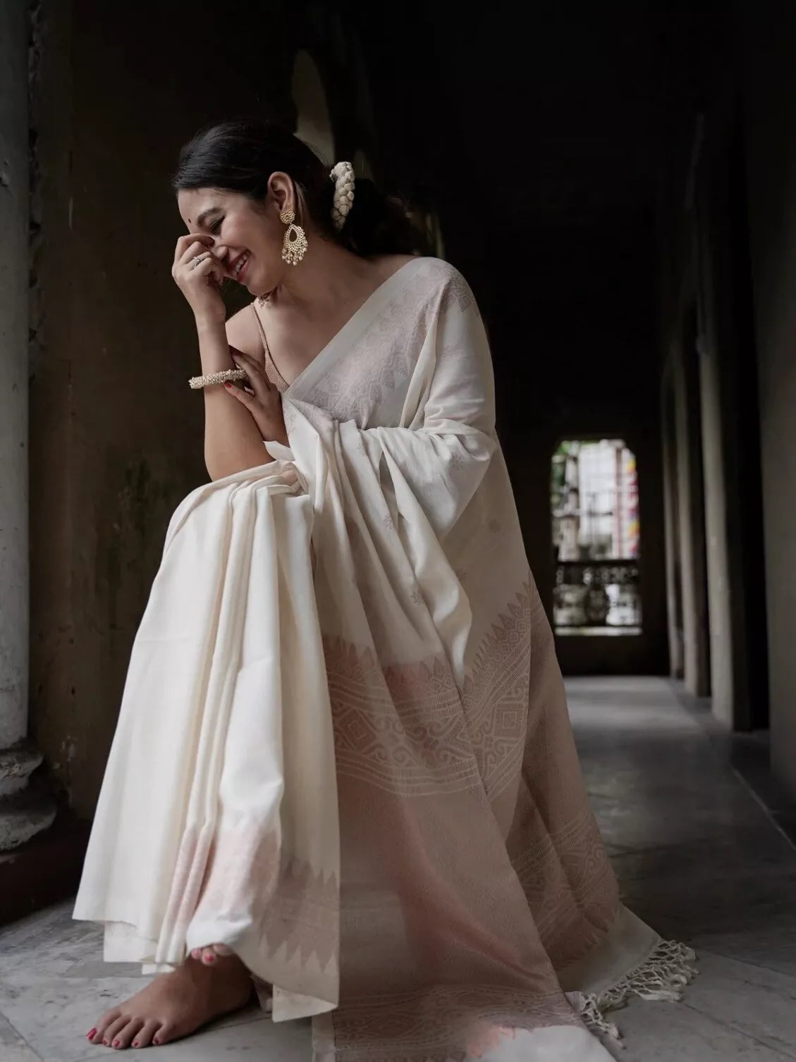 Women's Classic Indian Banarasi Soft Silk Saree With Blouse