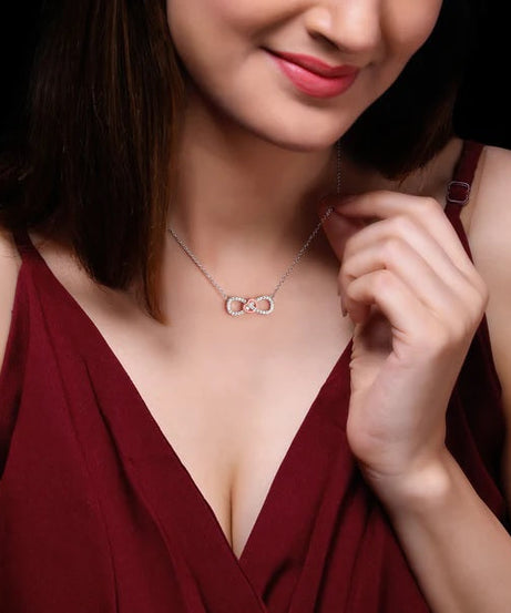 Rose Gold Studded Infinity Heart Pendant