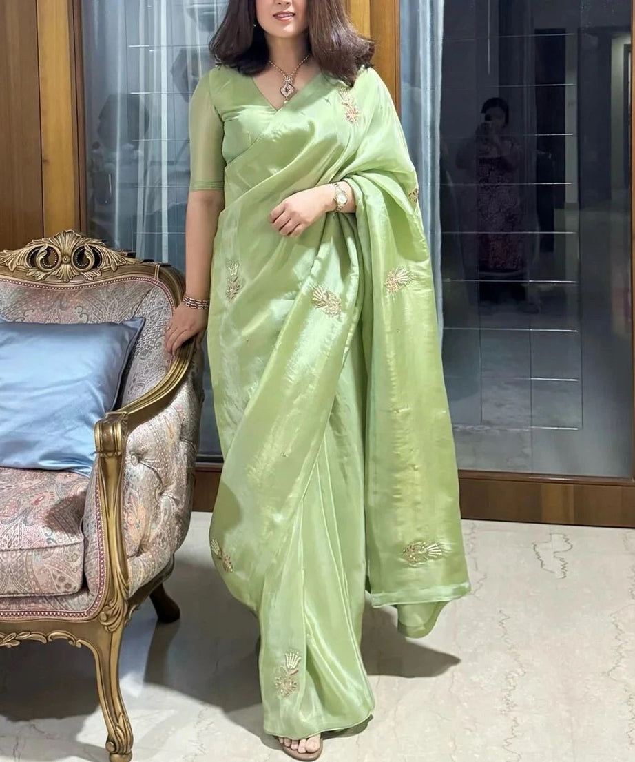 Soft Tissu Silk Beautiful Ethnic Saree, Wedding Wear Sari With Blouse